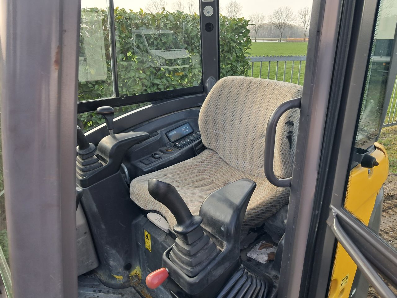 Minigraver Volvo EC 18 C / Minikraan / Graafmachine