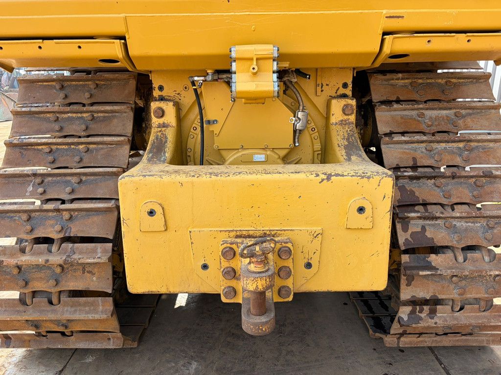 Caterpillar D8T
