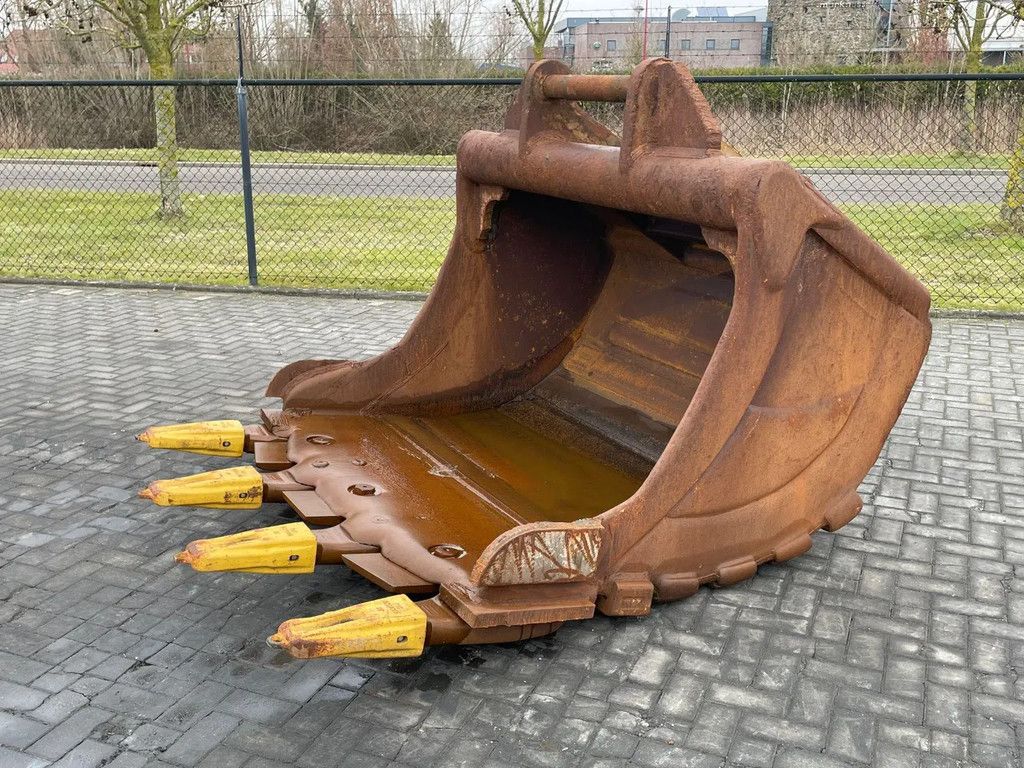 Klepp Mek | S90 | KM90 | TOOTH BUCKET | NEW TEETH | SCHAUFEL