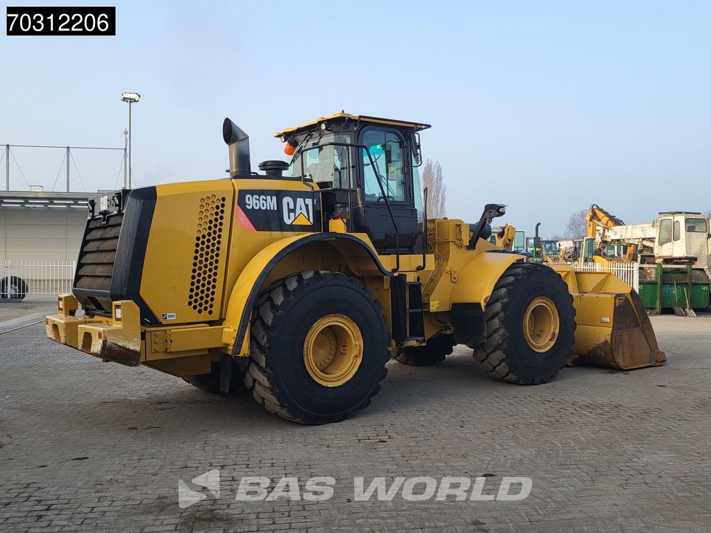 Caterpillar 966 M