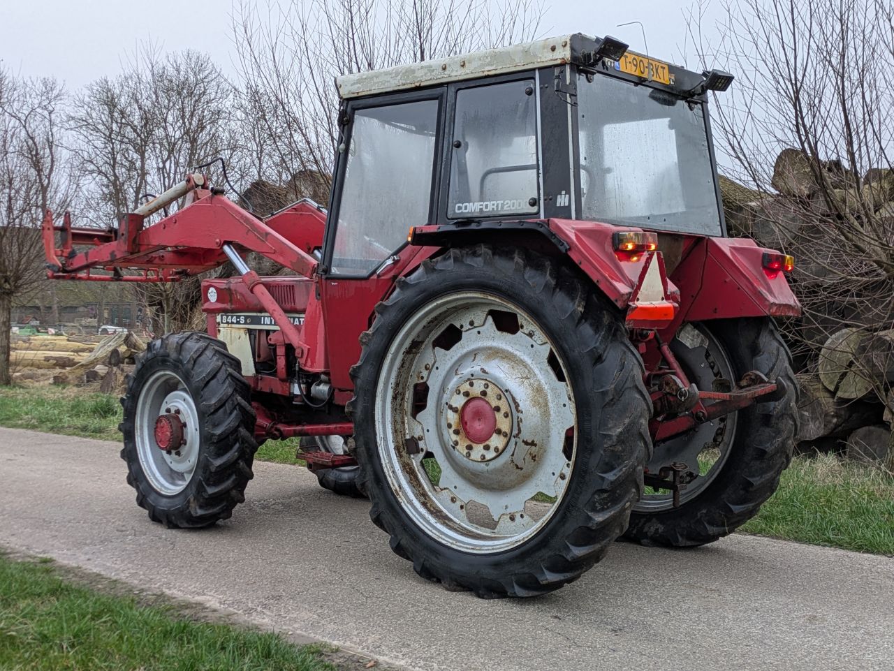 International IHC 844 s