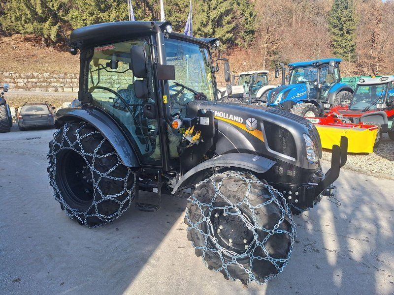 New Holland T4.55S