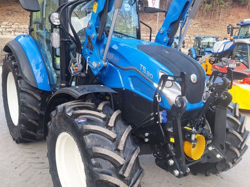 New Holland T5.80 Utility Dual Command