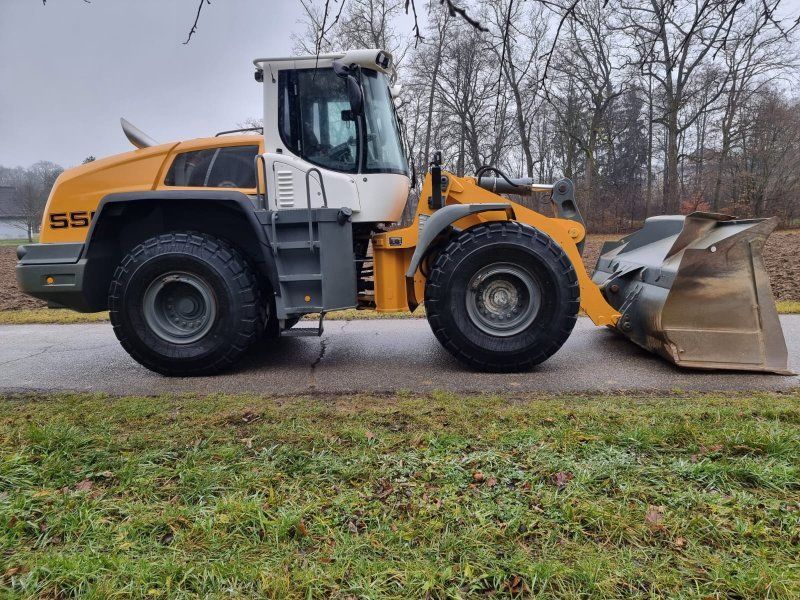 Liebherr L 556