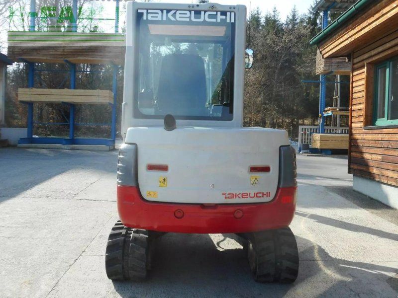 Takeuchi tb 235 (3.605kg) powertilt ( zentralschmierung )
