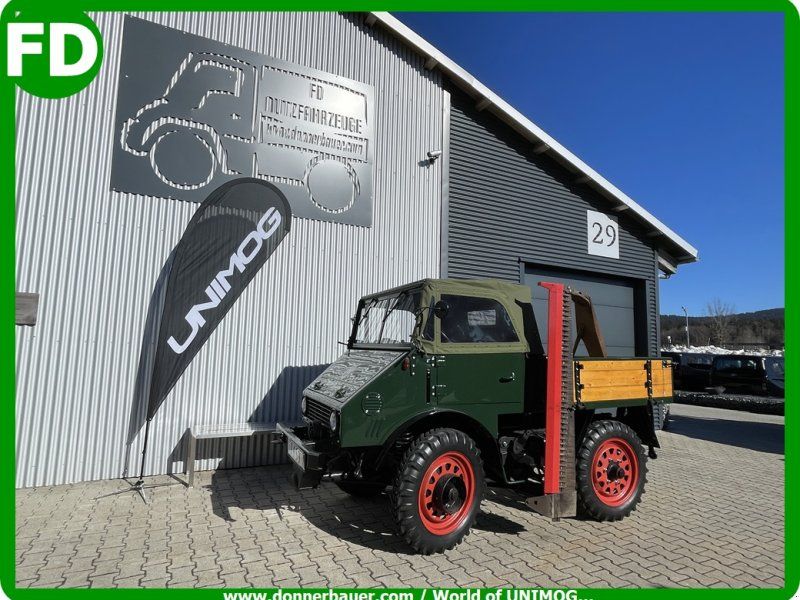 Mercedes-Benz Unimog 2010 wie 411 , Restauriert , Bj. 1953, mit Mähwerk
