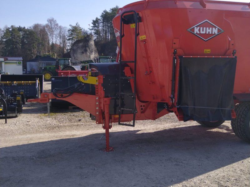 Kuhn Profile 18.2 DM