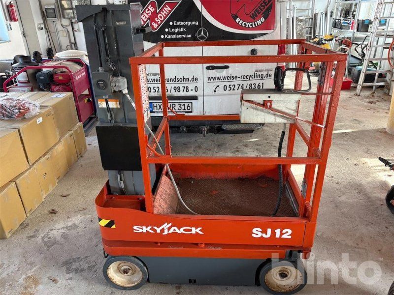 Skyjack SJ12