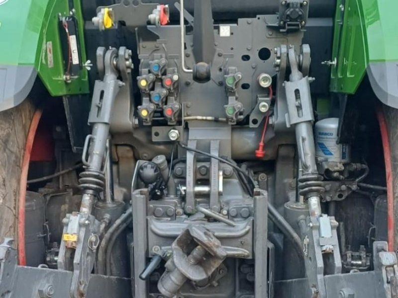 Fendt 724 Vario S4 Profi Plus