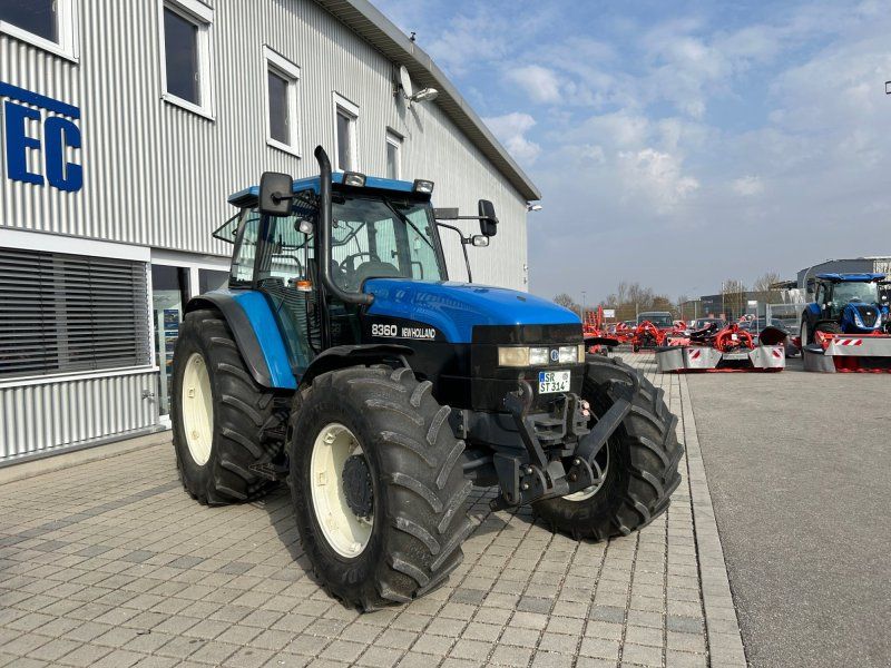 New Holland 8360