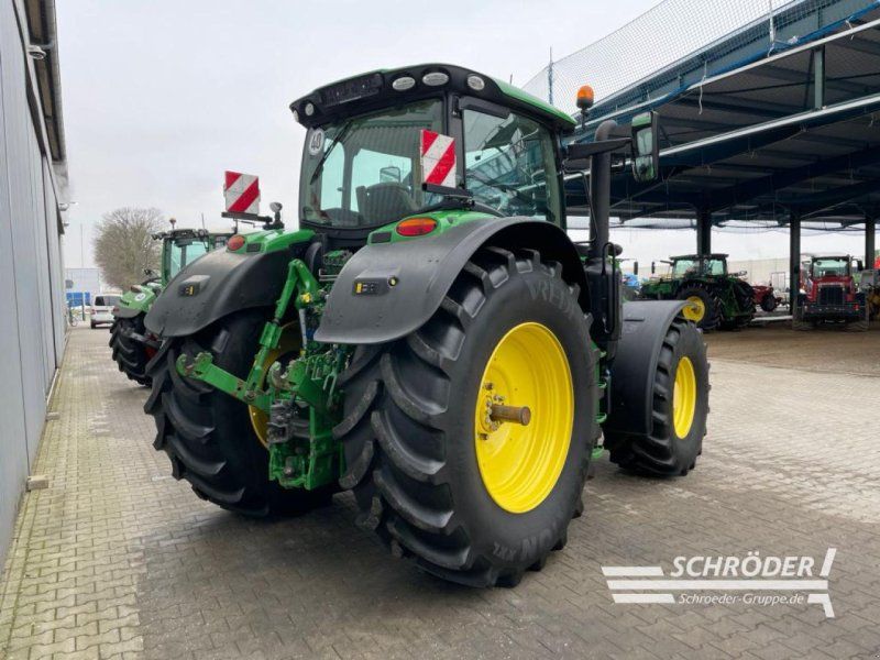 John Deere 6215 R ULTIMATE