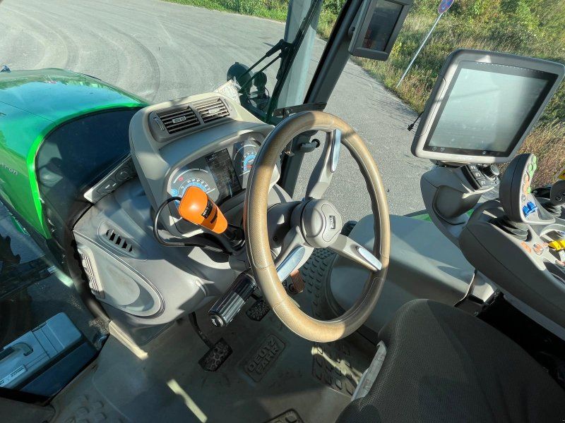 Deutz-Fahr Agrotron 6215 TTV