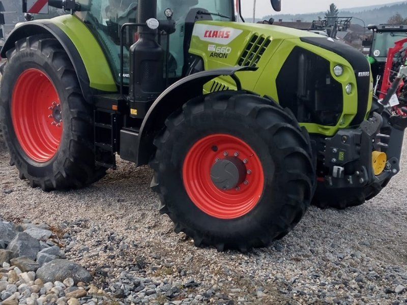 Claas ARION 660 CMATIC CEBIS