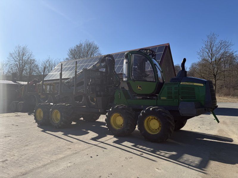 John Deere 1210 G