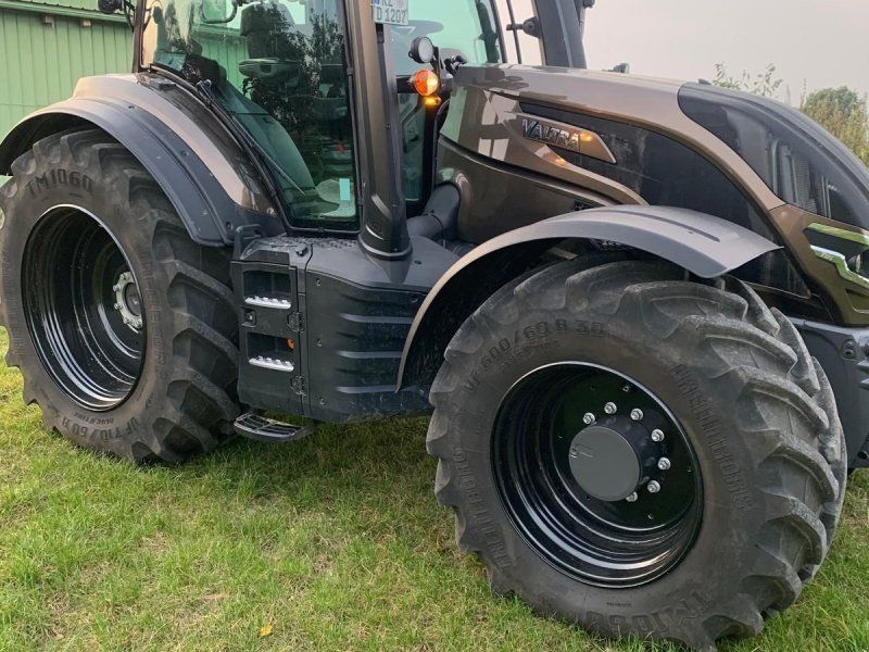 Valtra T 235 Direct