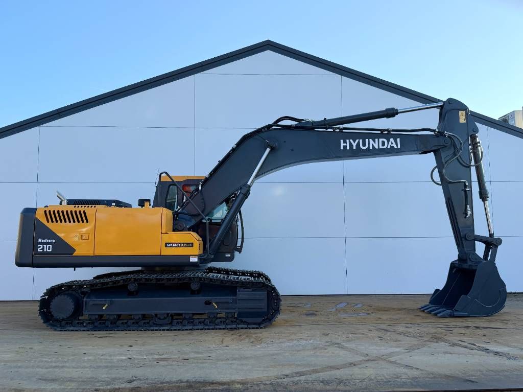 Hyundai R210 Smart X Plus *2026 Model* NEW / UNUSED