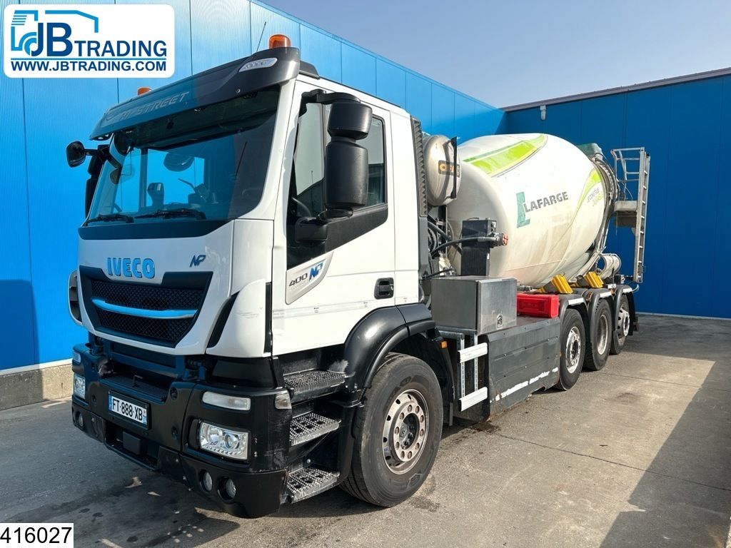 Iveco Stralis 8x2, CNG