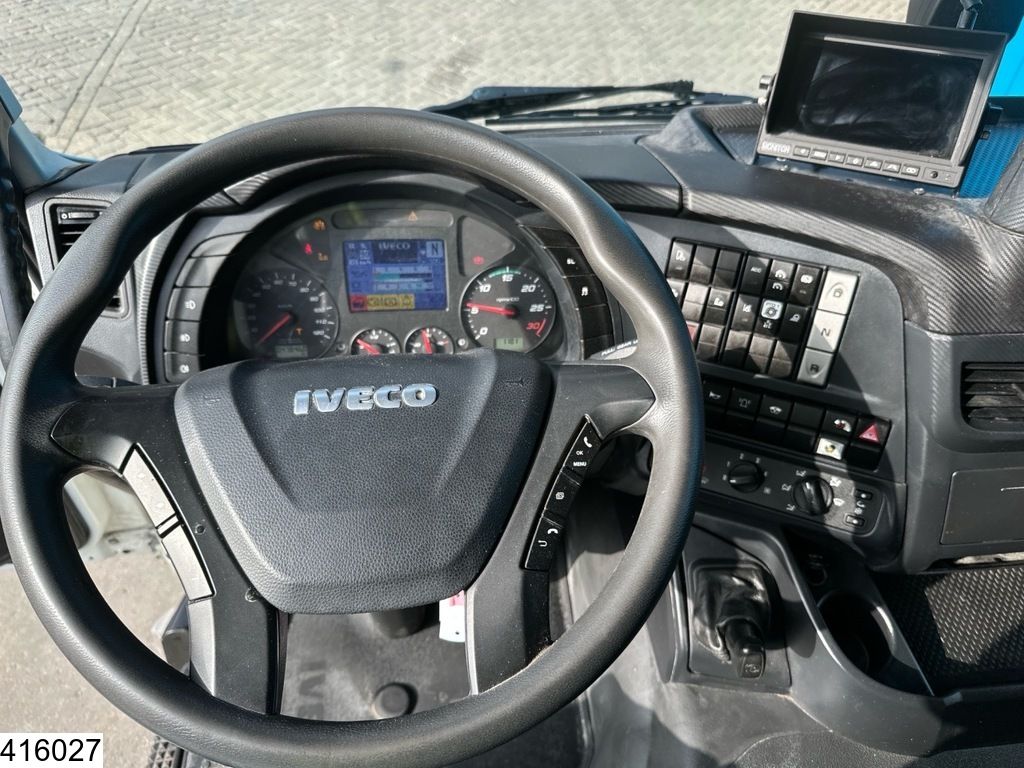 Iveco Stralis 8x2, CNG