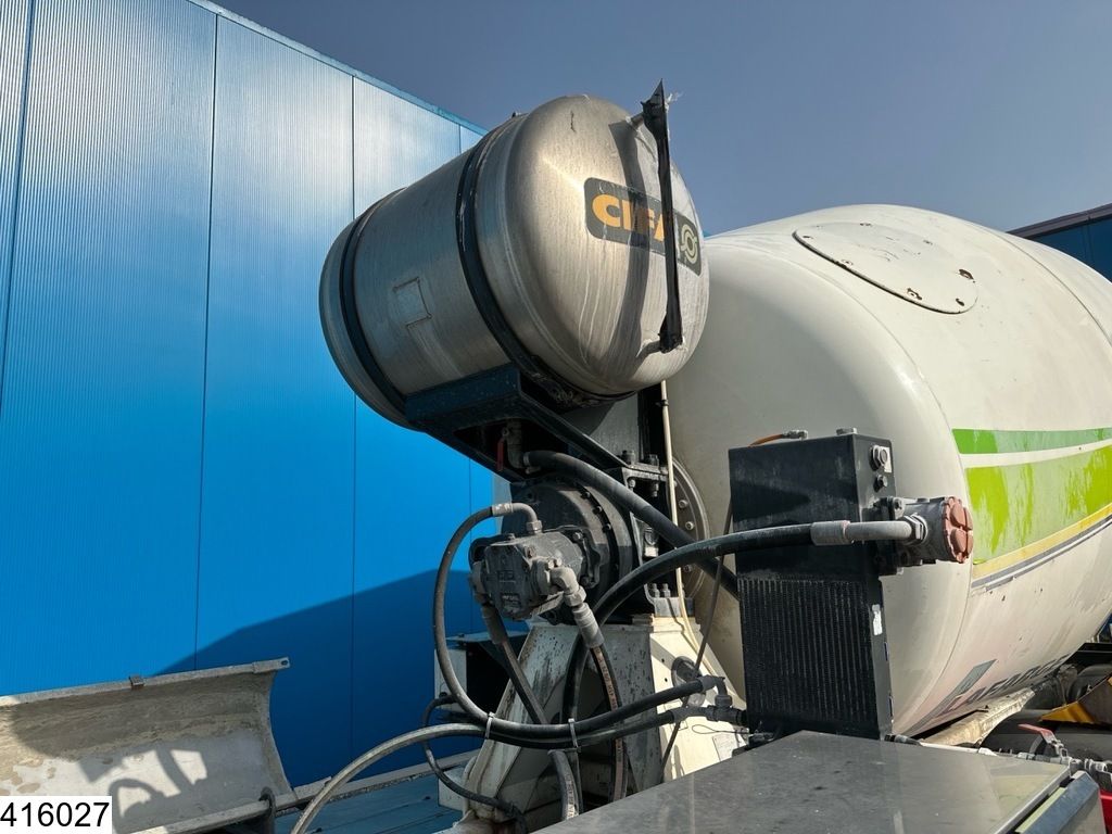 Iveco Stralis 8x2, CNG