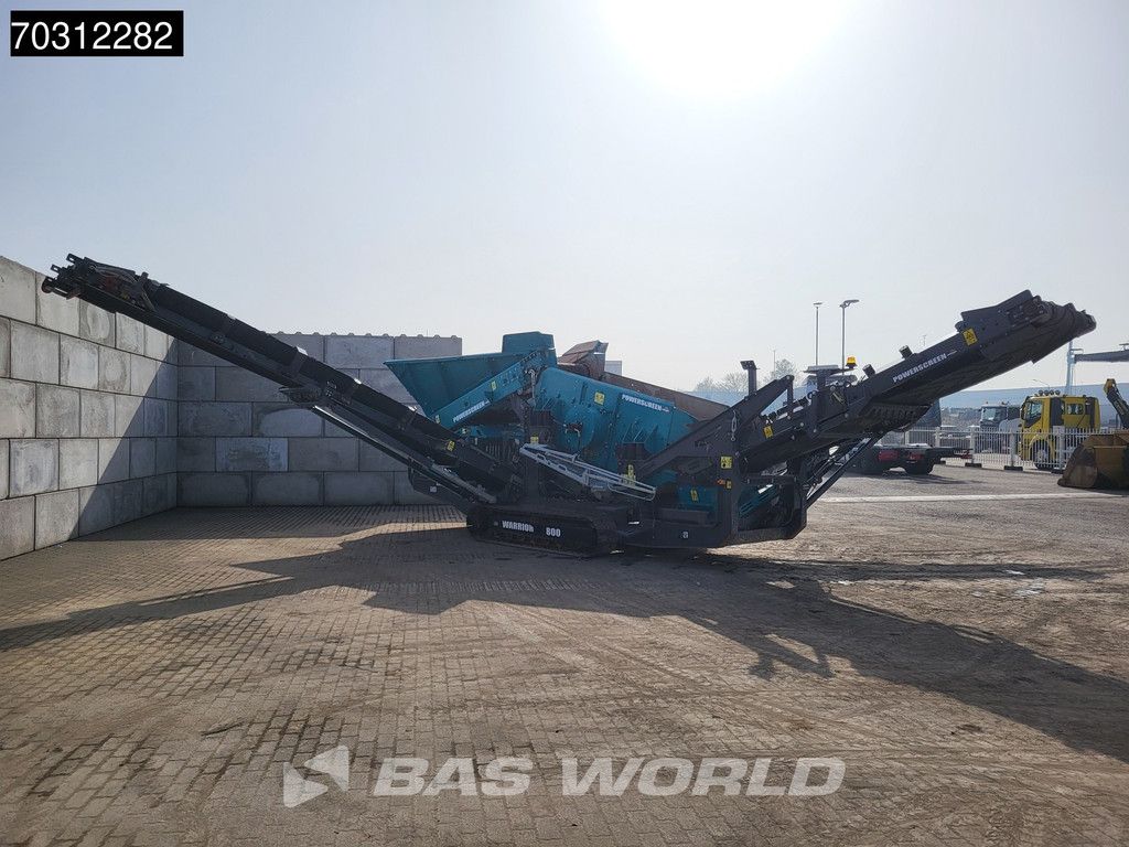 Powerscreen Warrior 800