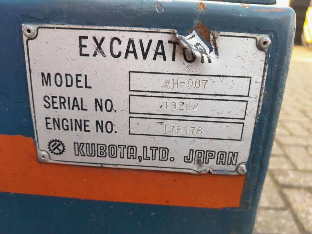Kubota KH 007 minigraver