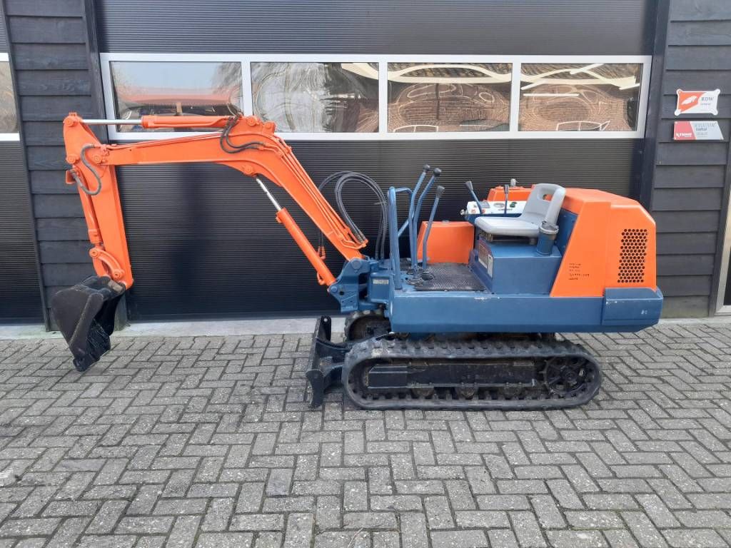 Kubota KH 012 minigraver