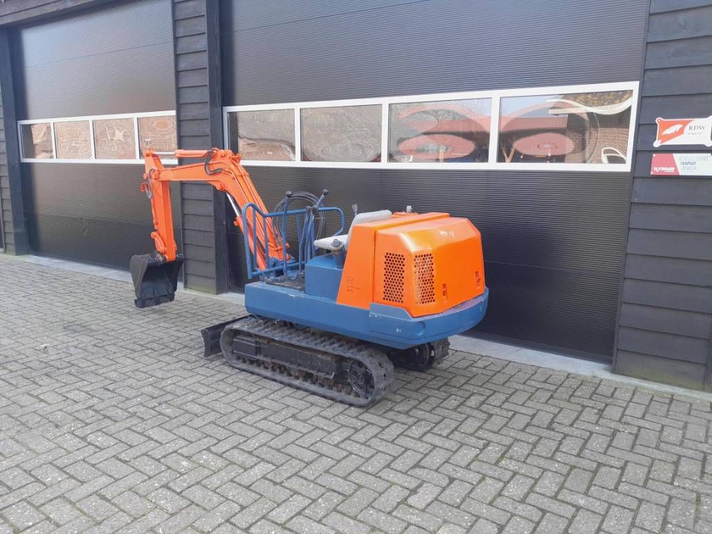 Kubota KH 012 minigraver