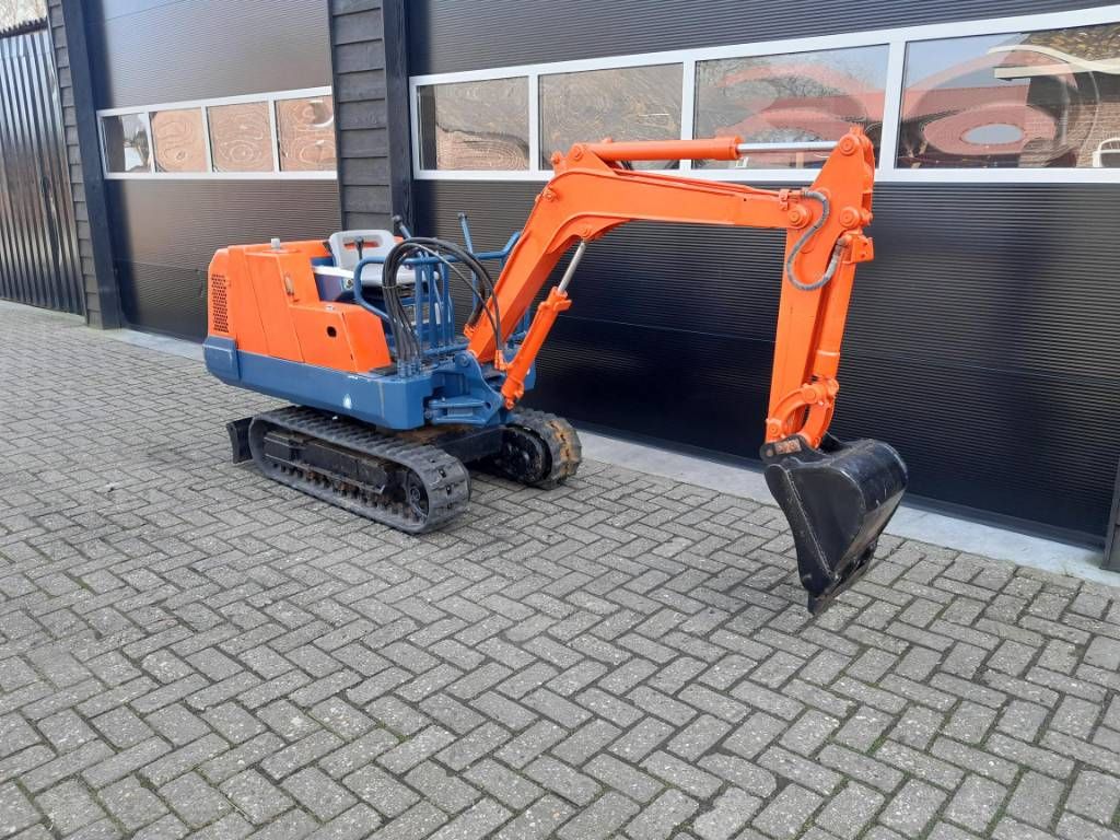 Kubota KH 012 minigraver