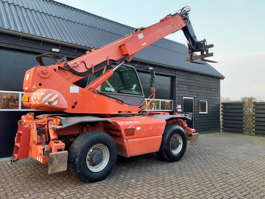 Manitou MRT 2150 M Remote Control Kantelcabine