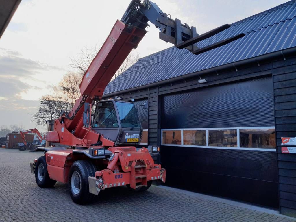 Manitou MRT 2150 M Remote Control Kantelcabine