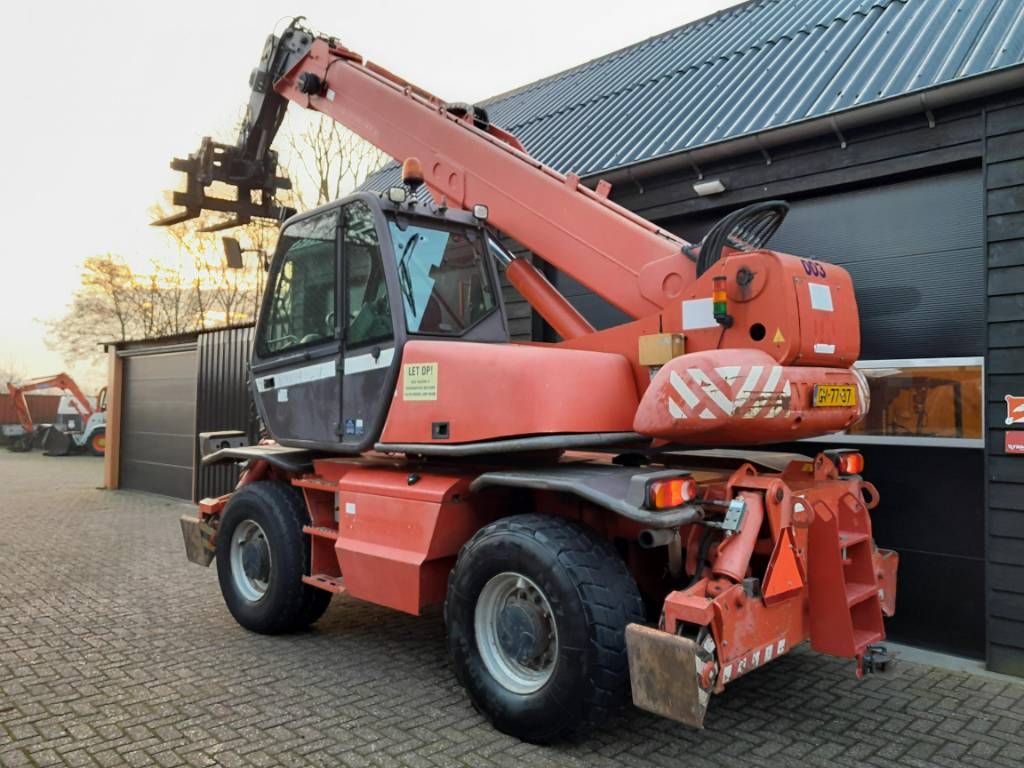 Manitou MRT 2150 M Remote Control Kantelcabine