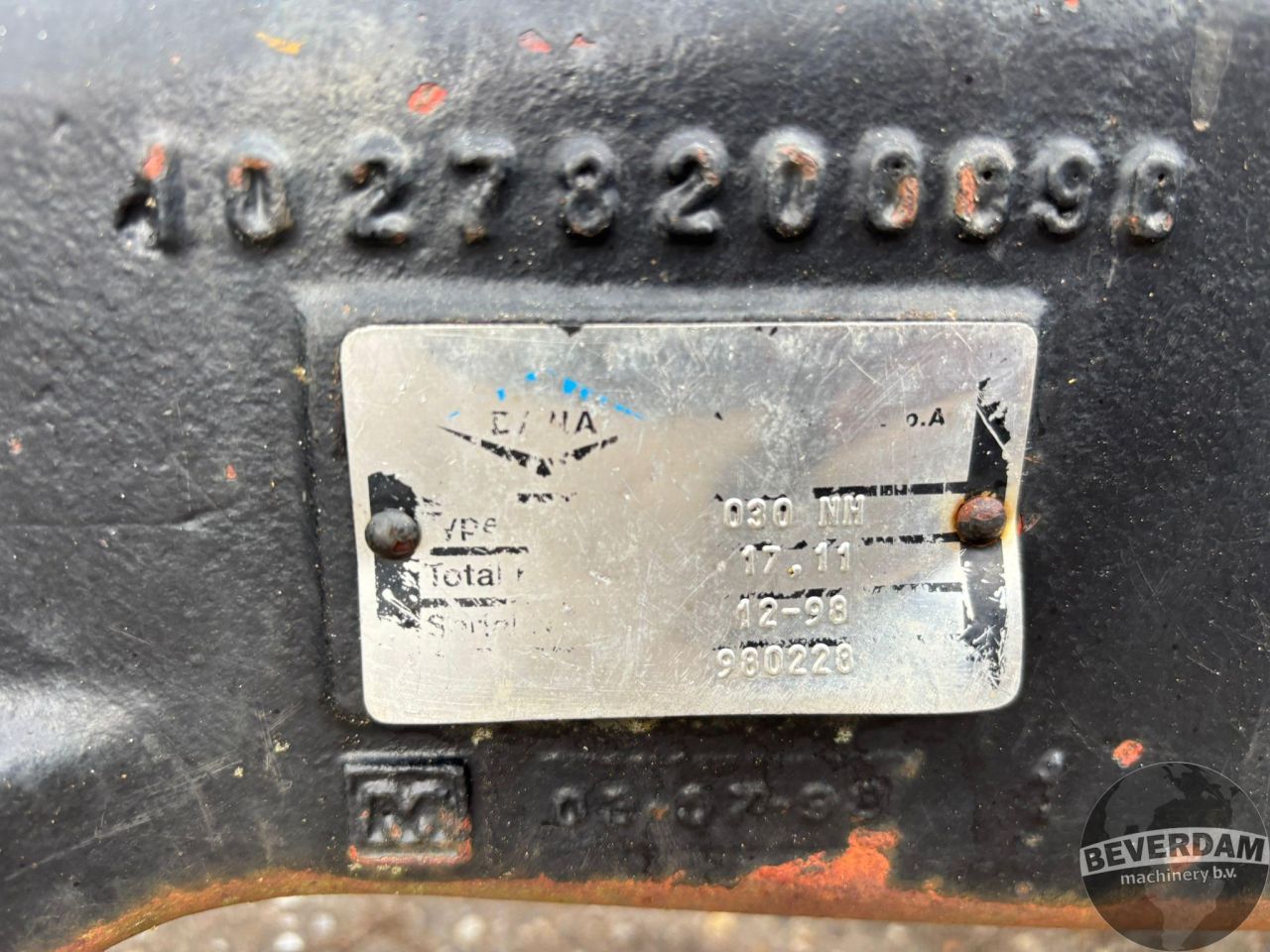 DANA achteras New Holland FX