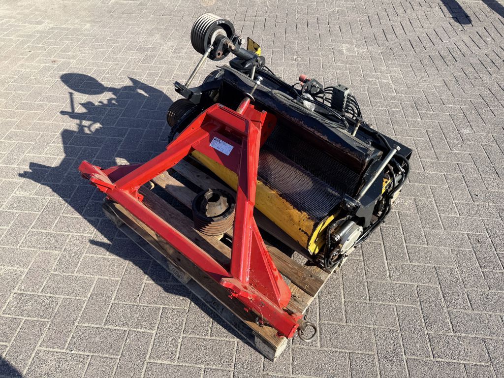 New Holland FR500 Forager + FIE450 Mais Header