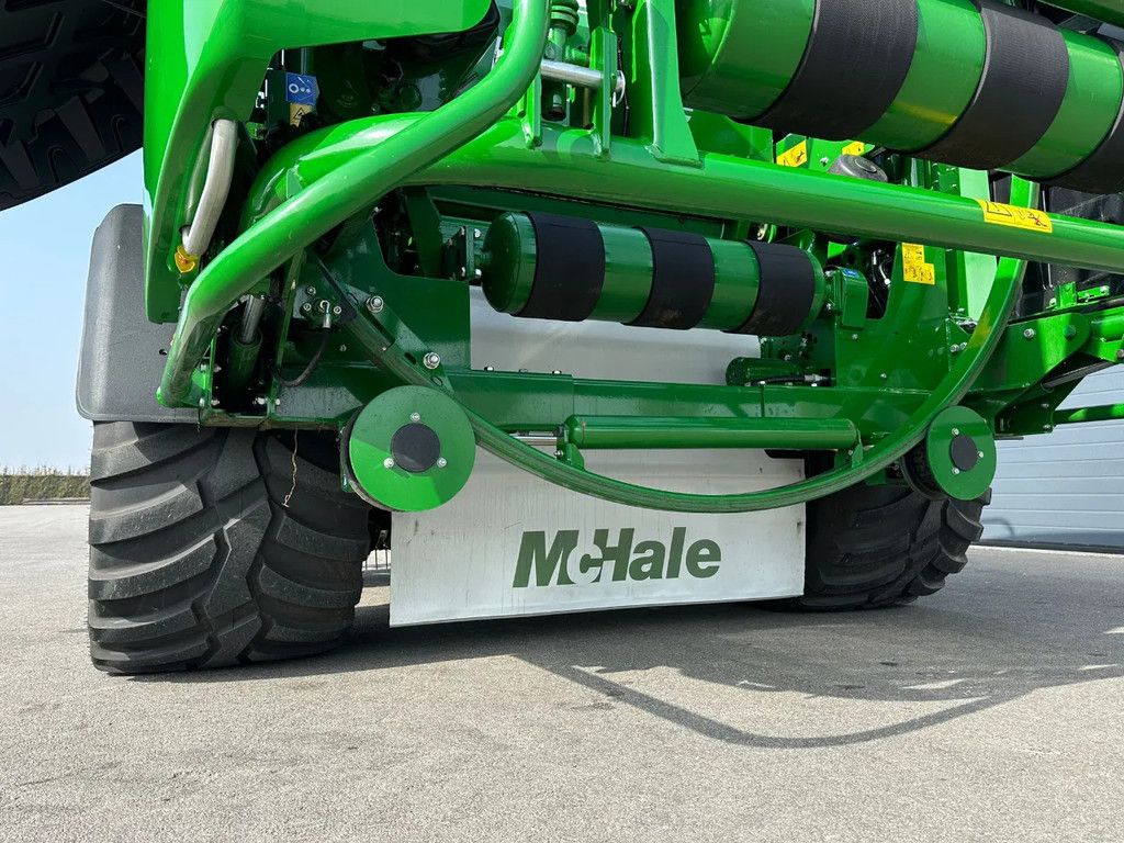 McHale Fusion 4 Plus