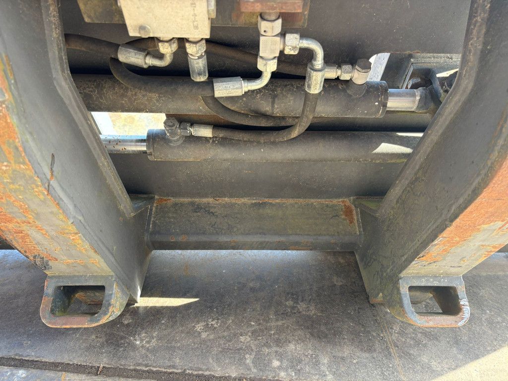 Eurosteel Pallet frame hydraulic PFWX-8 9 ton