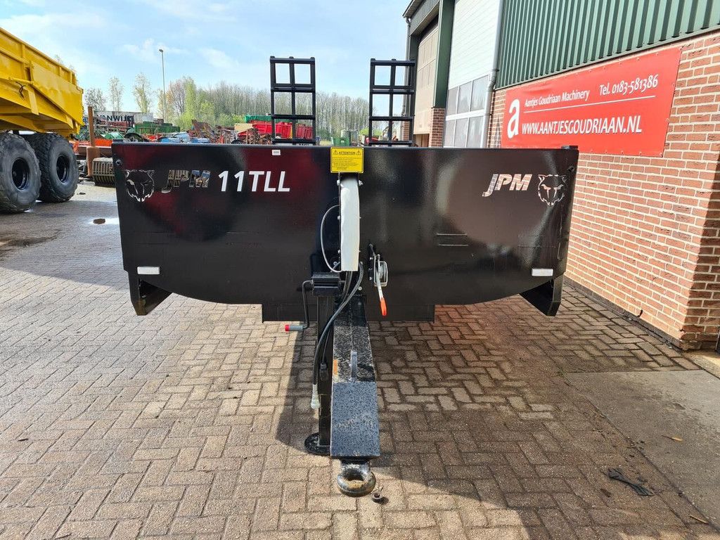 JPM Trailers