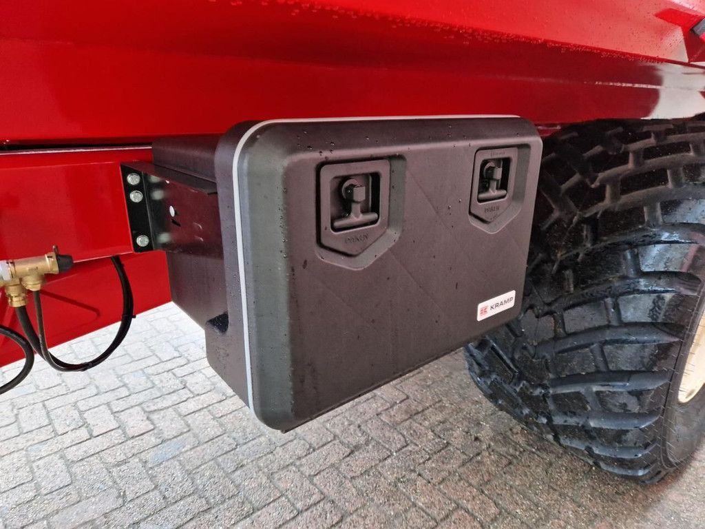 Beco Brevis 120 dump trailer