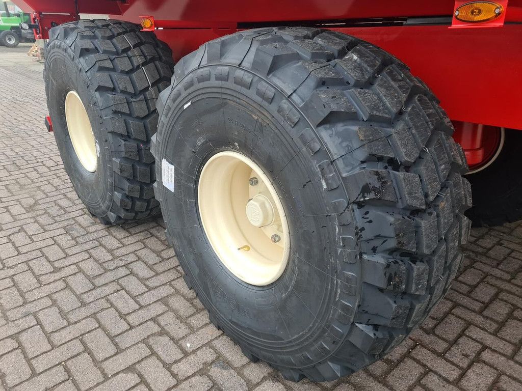 Beco Maxxim 240 XL direct uit voorraad! tractor trailer