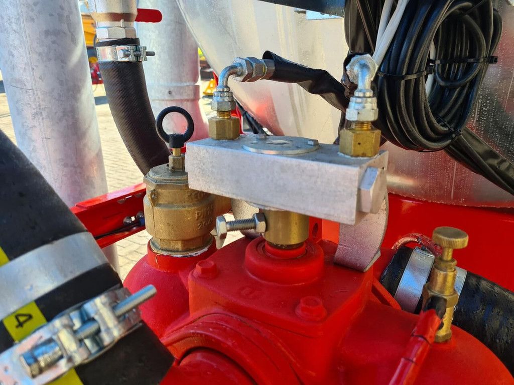 Vaia waterwagen MB 100