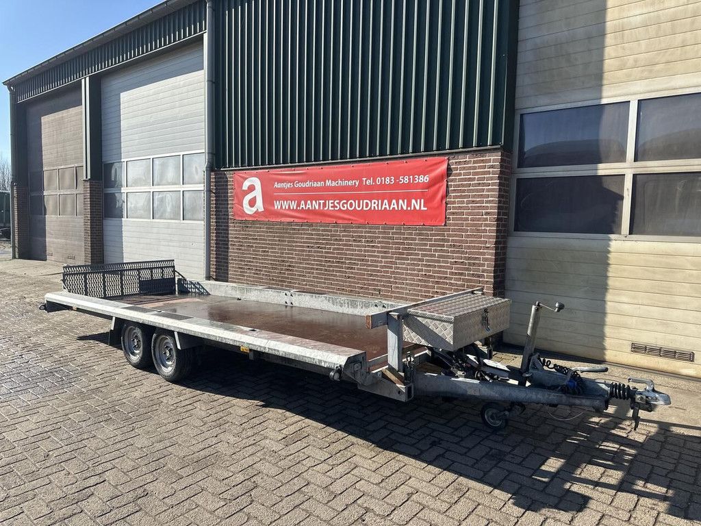Machinetransporteur - Gebruikt