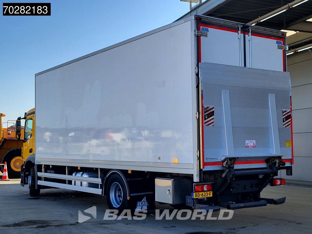 Mercedes Antos 1824 4X2 18t NL-Truck Thermo King T-1200R 1500kg Ladebordwand Automatic Euro 6