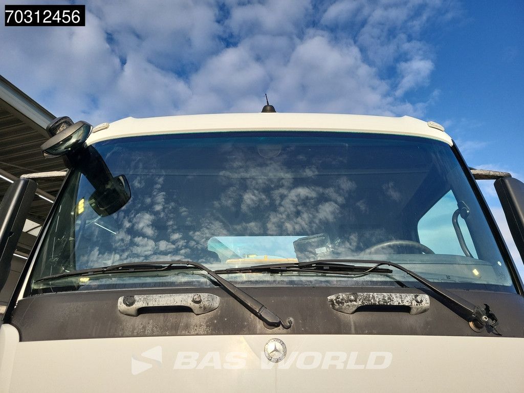 Mercedes Arocs Arocs 3240 8X4 9m3 Schwing Stetter Euro 6