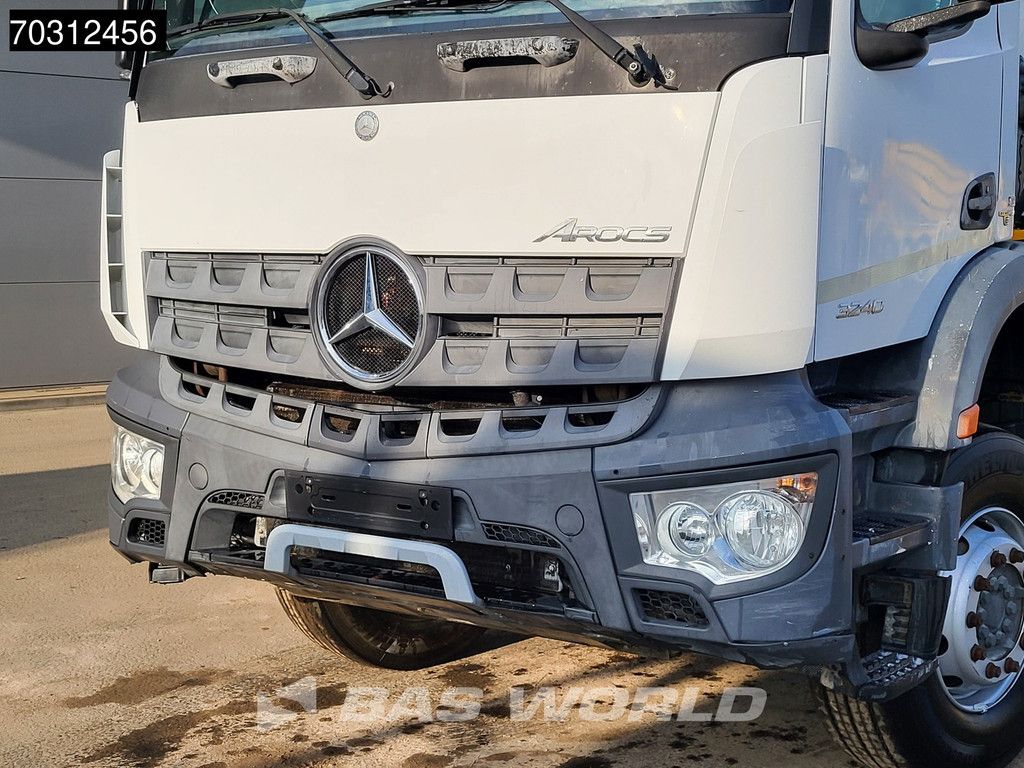 Mercedes Arocs Arocs 3240 8X4 9m3 Schwing Stetter Euro 6