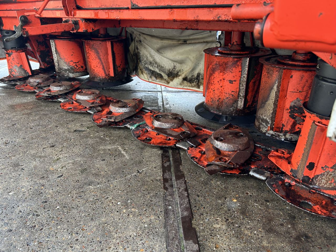 Kuhn GMD 310-F frontmaaier