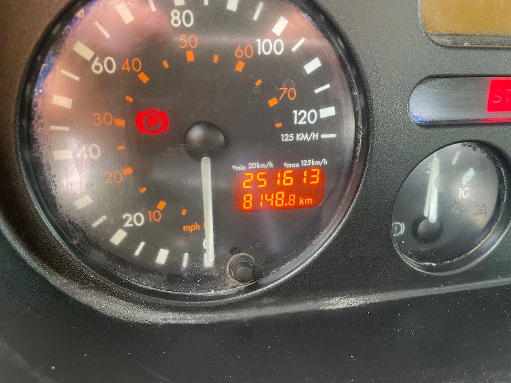 DAF CF 65.220 Hiab 085D / Leebur Haak