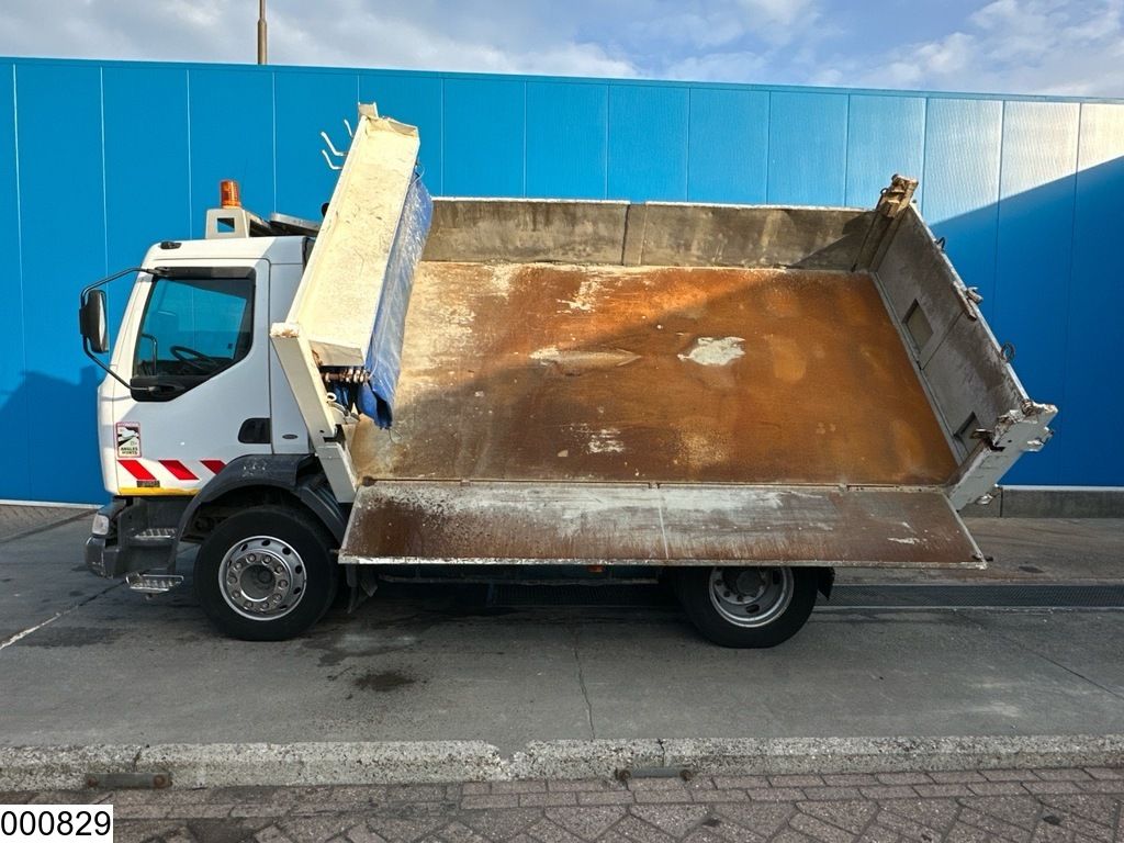 Renault Midlum 220 EURO 3, Manual transmission, Leaf springs