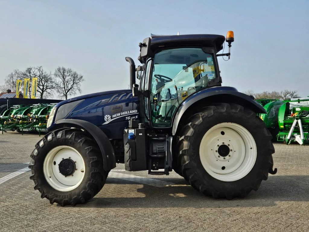 New Holland T6.125S Electro command