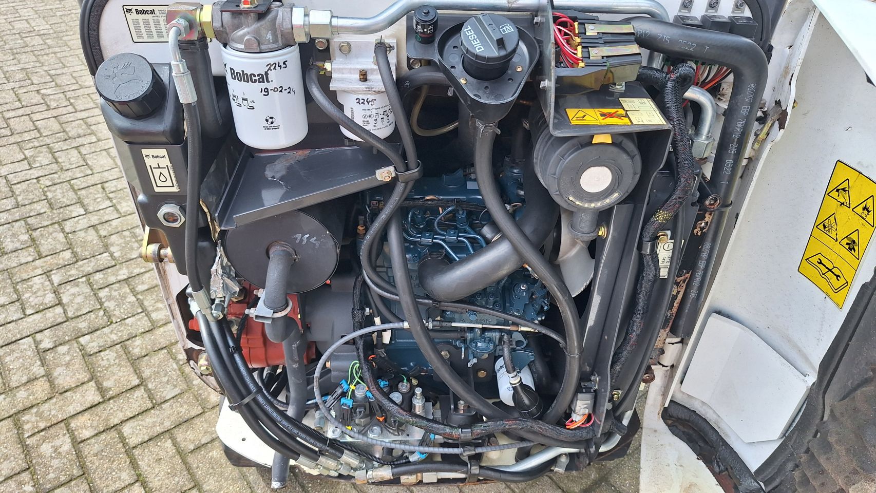 Minigraver Bobcat 323 zeer netjes(2008)