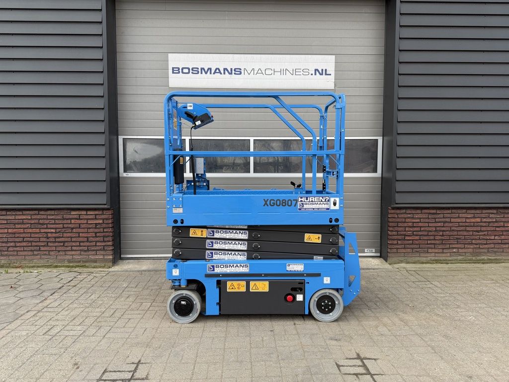 XCMG XG0807 AC schaarhoogwerker 7.8 M BJ 2024