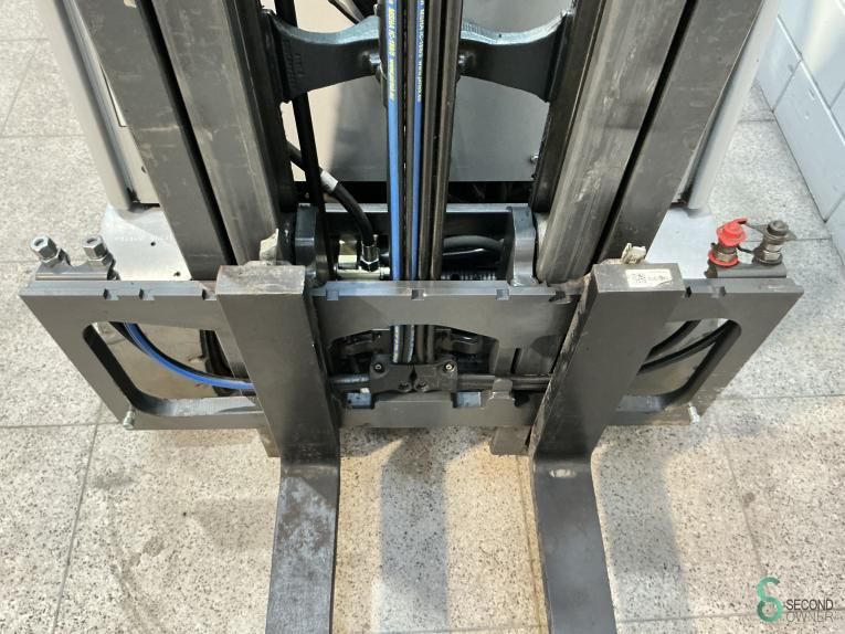 Gabelstapler Elektrisch Still RX20-20P 2018 3.+4. Ventil